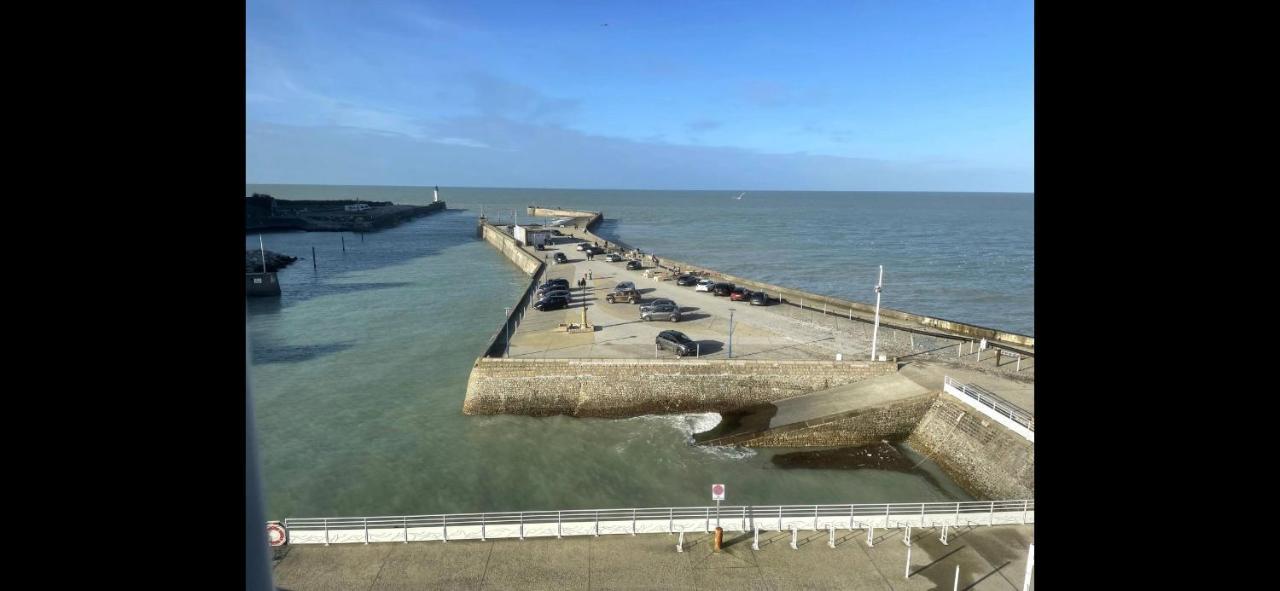 Le Panoramique. Vue Mer. *